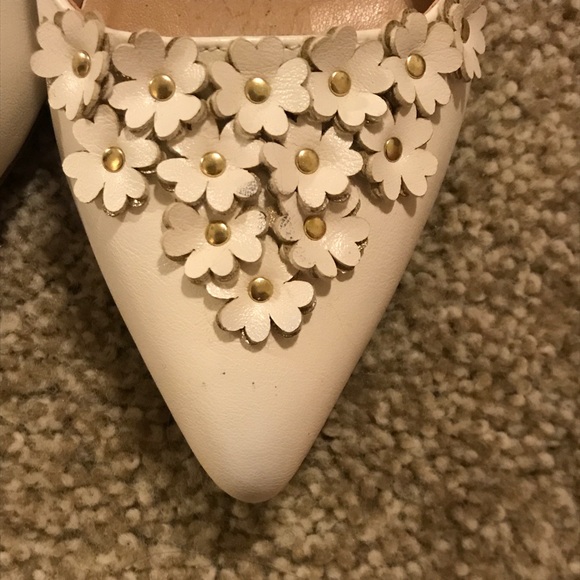 Lauren Conrad High Heels -9.5 3” heel - Picture 2 of 2